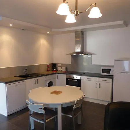 En So De Bourdet فيلة *