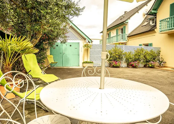 Villa En So De Bourdet